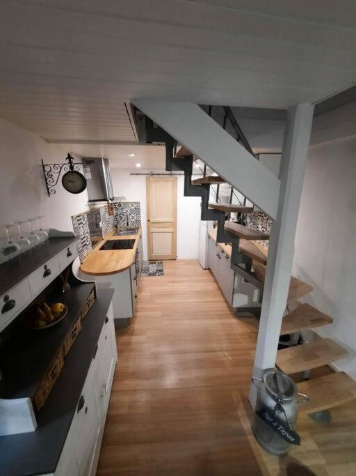 Logement サン・テニミー エクステリア 写真